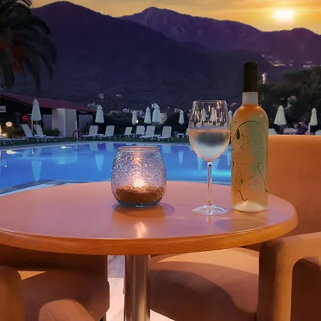 Yannis Corfu Hotel Ipsos