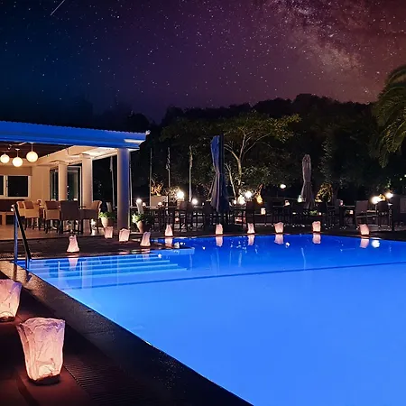 Hotel Yannis Corfu 3*