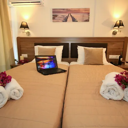 Yannis Corfu Hotel Ýpsos