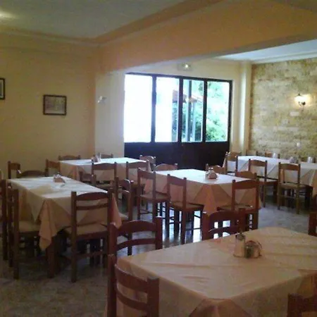 Yannis Corfu Hotel 3*