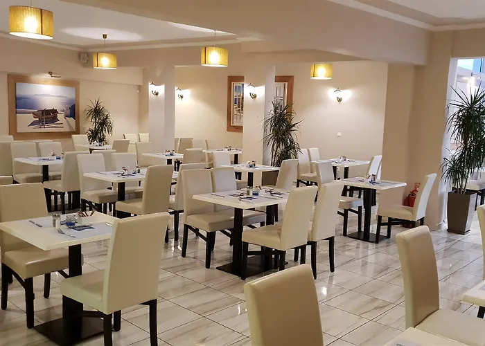 Yannis Corfu Hotel 3*