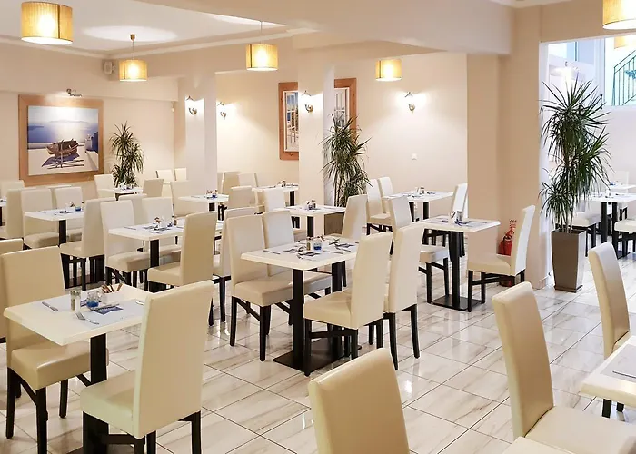 Yannis Corfu Hotel 3*