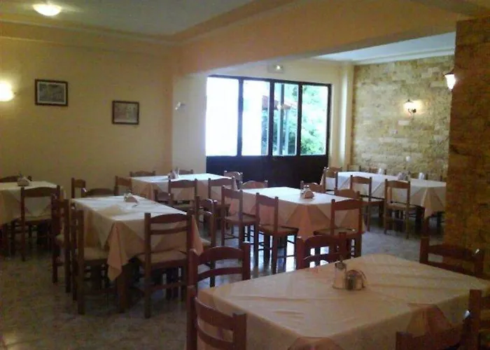 Yannis Corfu Hotel 3*