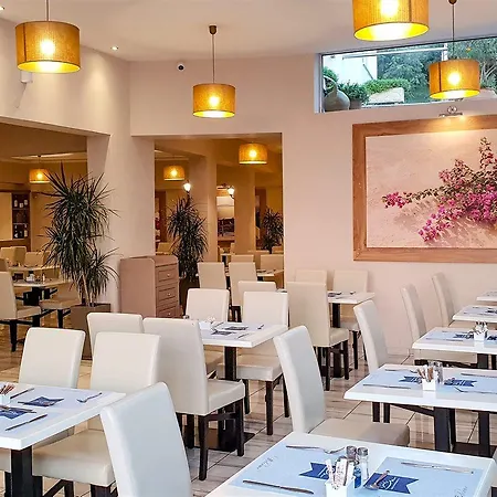 Yannis Corfu Hotel Ýpsos