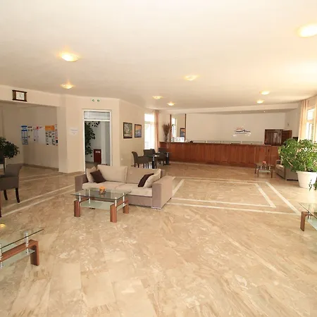 Yannis Corfu 3* Ýpsos