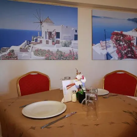 Yannis Corfu 3* イプソス