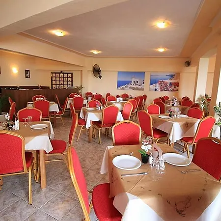 Yannis Corfu 3* イプソス