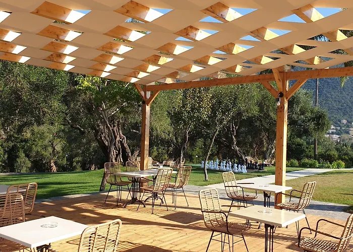 Szálloda Yannis Corfu Ípszosz